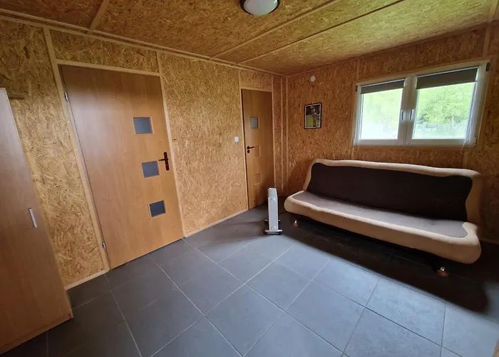 Eurostrus - Zoo, * Borzychy